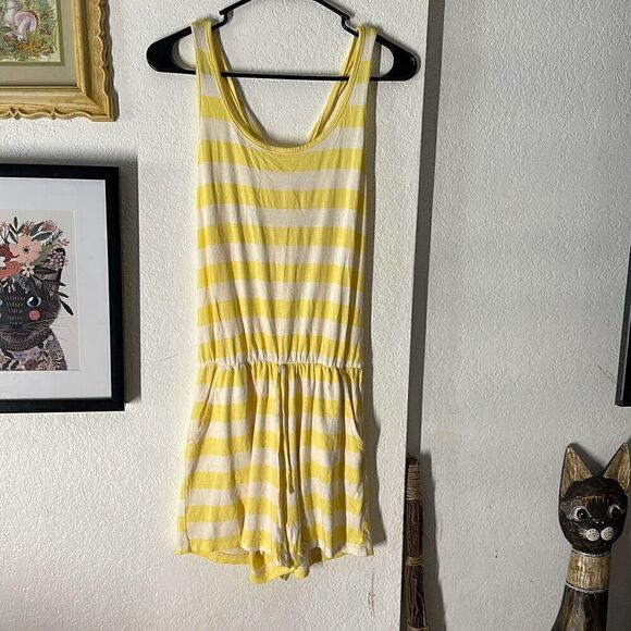 Coco & main Size S yellow & white Striped romper - Picture 1 of 5